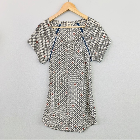 Roxy Tunic Shift Dress - Picture 2 of 8